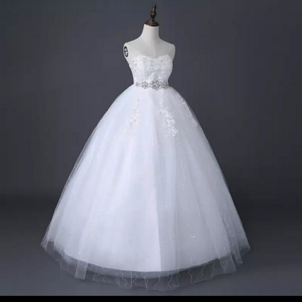 Wedding dress